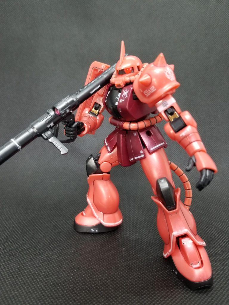 バズーカ装備で睨みを訊かす…みたいな😁モノアイが動かせるのがいい❗