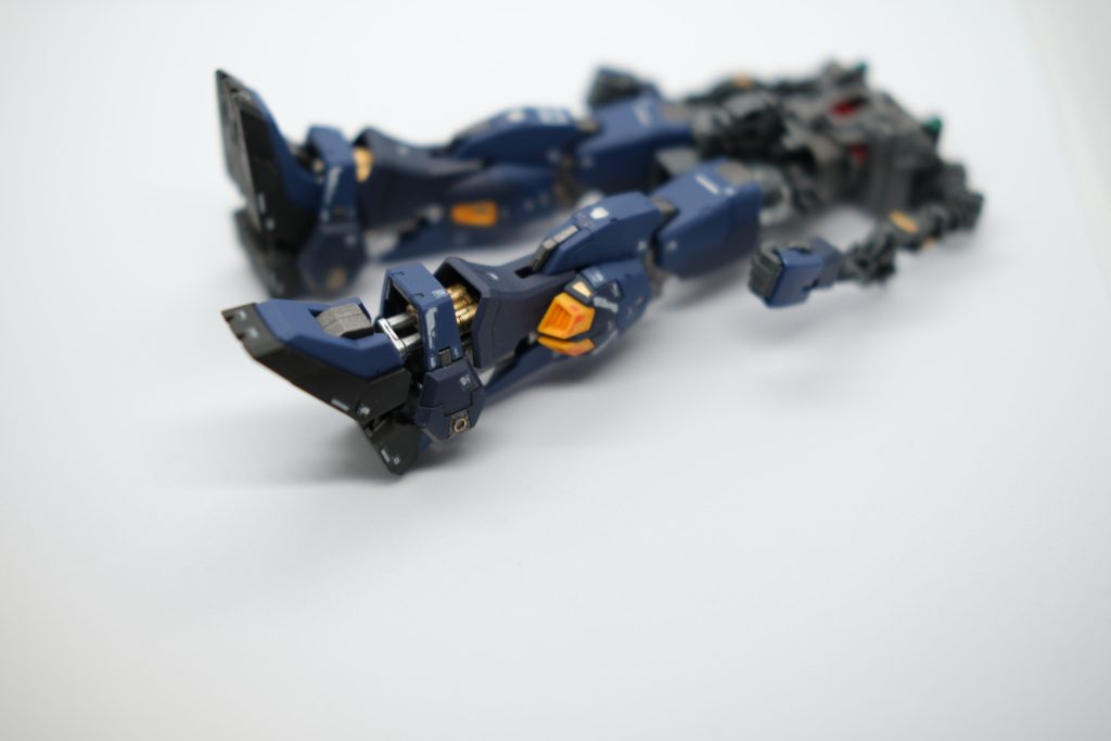 シリンダー部筆塗り後