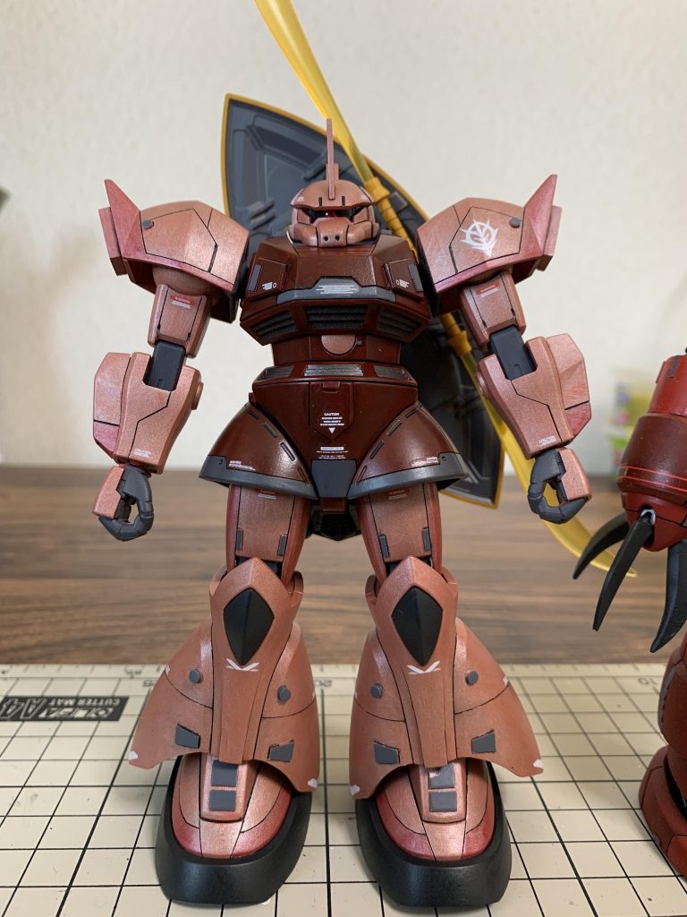 スタイル改修はしていません。ディテール多めに入れ、合わせ目も基本的には追加ディテールでパネル割りみたいにしました。