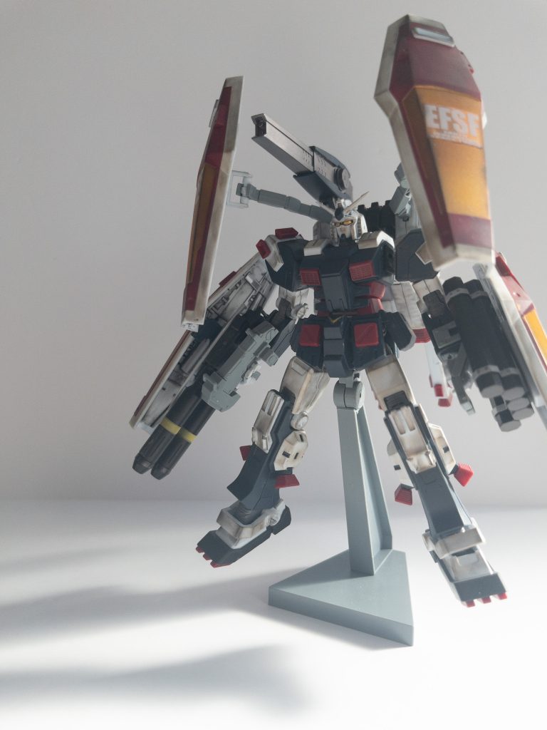 最近のテレビ版を見返すとそこまで汚れてなかったんですが、ウェザリングのイメージが強く、、、汚してみました！