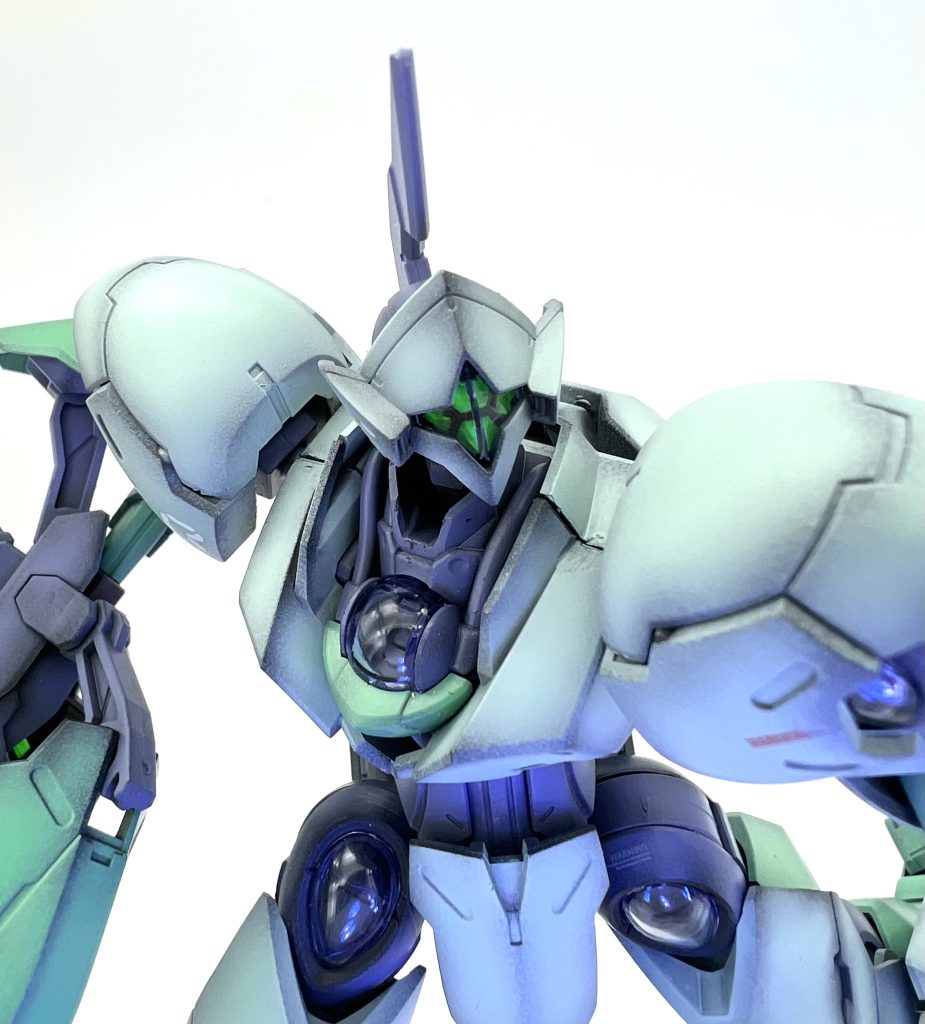 蛍光塗料でビコーン！