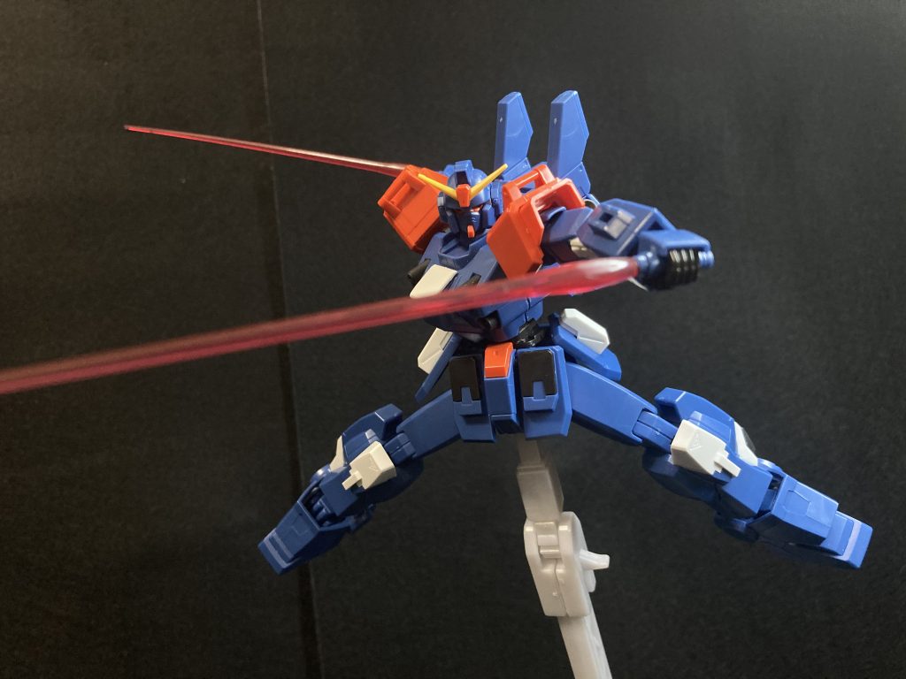 二刀流が似合うランキング上位(そんなものない)のブルーディスティニーさんですが