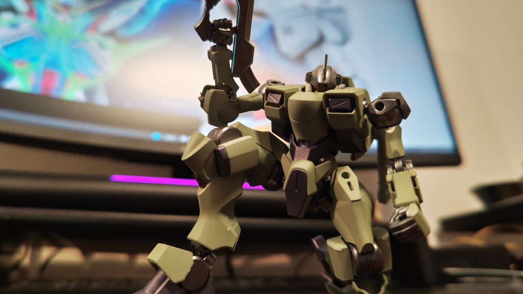 膝立ちのアイアンマンポーズがかっこいいのでティックバランがほしくなってしまう！