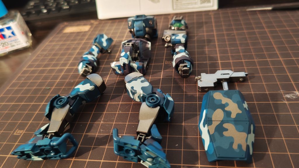 水中作戦用配備　デミトレーナー（迷彩色）–7枚目/制作者：かつらく