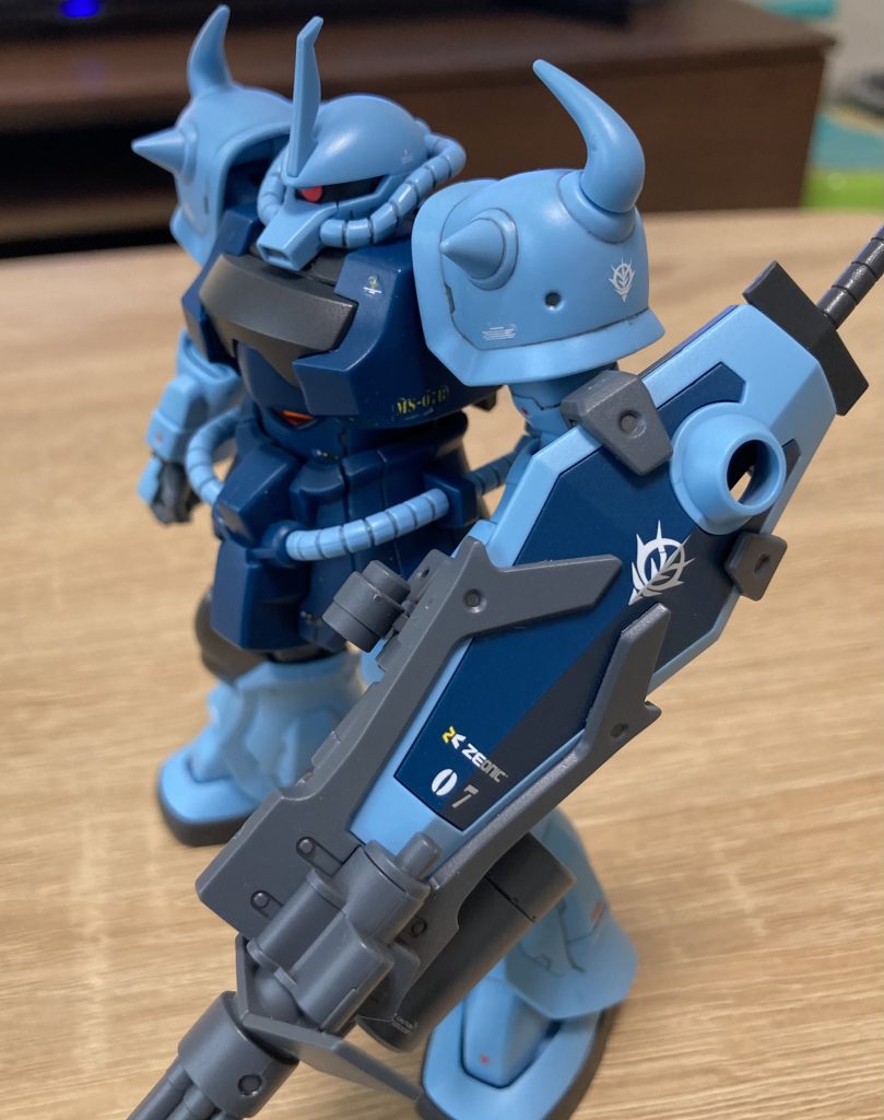 好きな機体なだけに、僕の下手な塗装や改造で手を出す気になりませんでした。