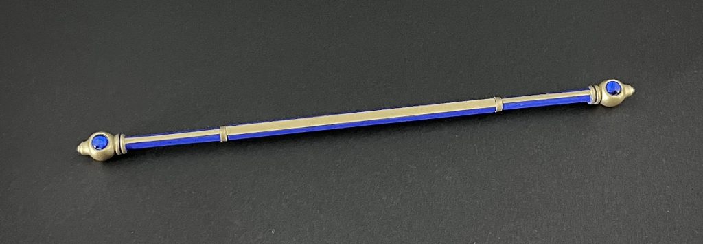 今作の目玉、ドラゴンロッド❗️古代文字は無理でしたが、かなりの再現度で作れたと思います✨