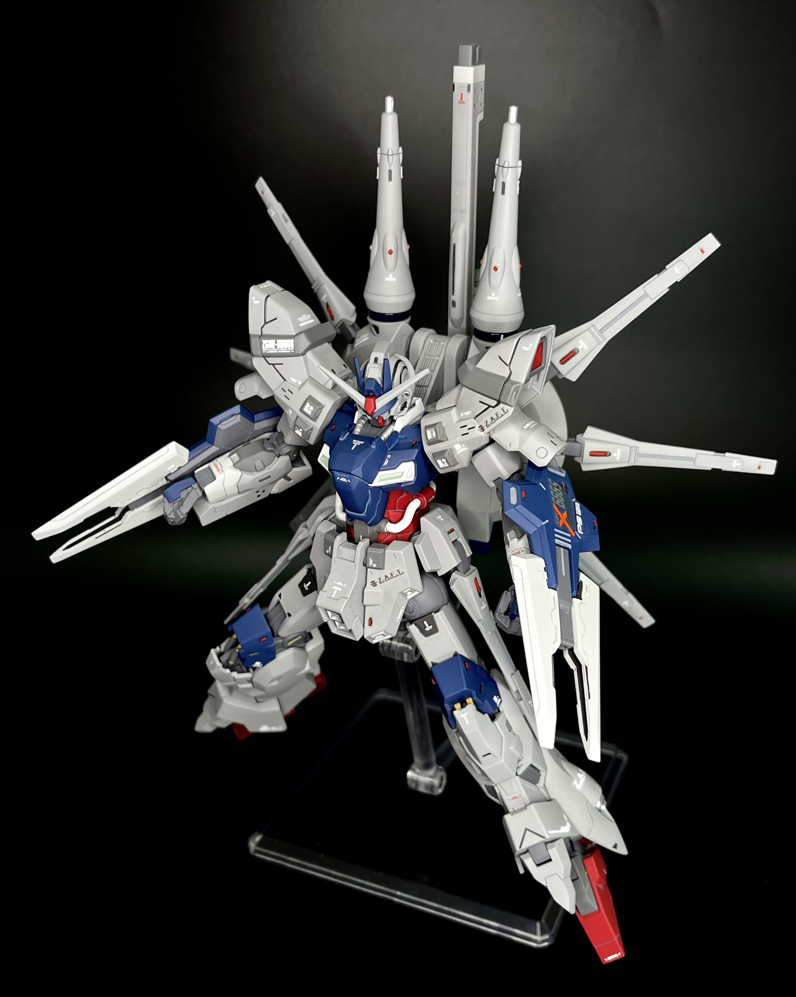 最大80％オフ！ 1/100 GAT-X820A SEEDガンダム 完成品 プラモデル 