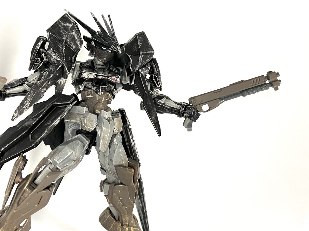 ハンターの武器と言えば片手に銃、片手に刃ということでショットガンとナタを標準装備。ショットガンはケンプファーから拝借。