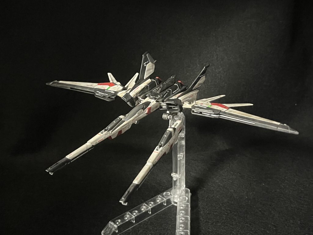 ビルドブースターも色変え&ウェザリング。