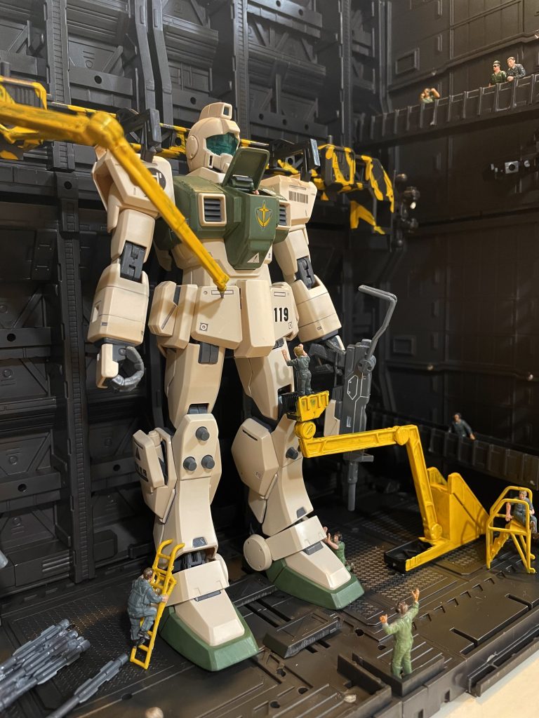 ダメージと汚し前。子供には、何でわざわざ壊すのか、何で汚すのか理解できない模様。物を大事にしなさいと教えてきたのに全力で否定していくことに。シルバニアファミリーにダメージ加工されたらどうしよう。