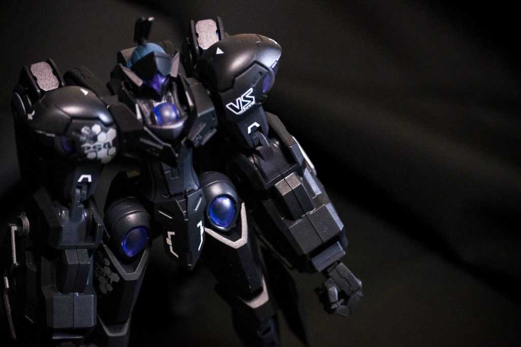 最後まで見てくれてありがとうございます。初めて黒ベースで仕上げ他のですが、個人的に綺麗に出来て良かったです。水コンの期限を目指して作ってみたのはいいものの時間がなかなか取れずやりたいことが少し残っている感じです。この後時間作ってさらに作り込み頑張ります。※後変な武闘派茶番劇に付き合ってくれてありがとうございました。