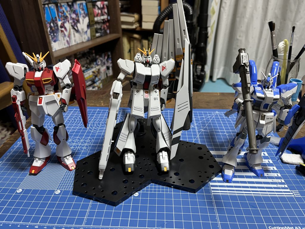 自分が、組み立てたνガンダムシリーズw