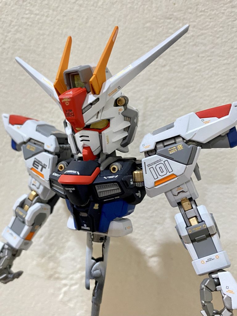 最近、一度に大量のデカール貼りがキツいのでブロック毎にデカール貼ってトップコートまで仕上げてます。