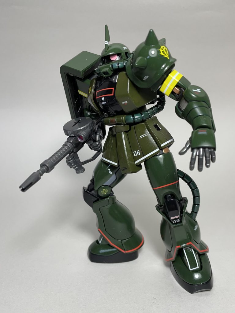 懐かしくも新しいHGの可動域の広さで、とても楽しく作ることができました。お土産をくれたKさんにこの場を借りて感謝申し上げます。最後までご覧いただき、ありがとうございました。