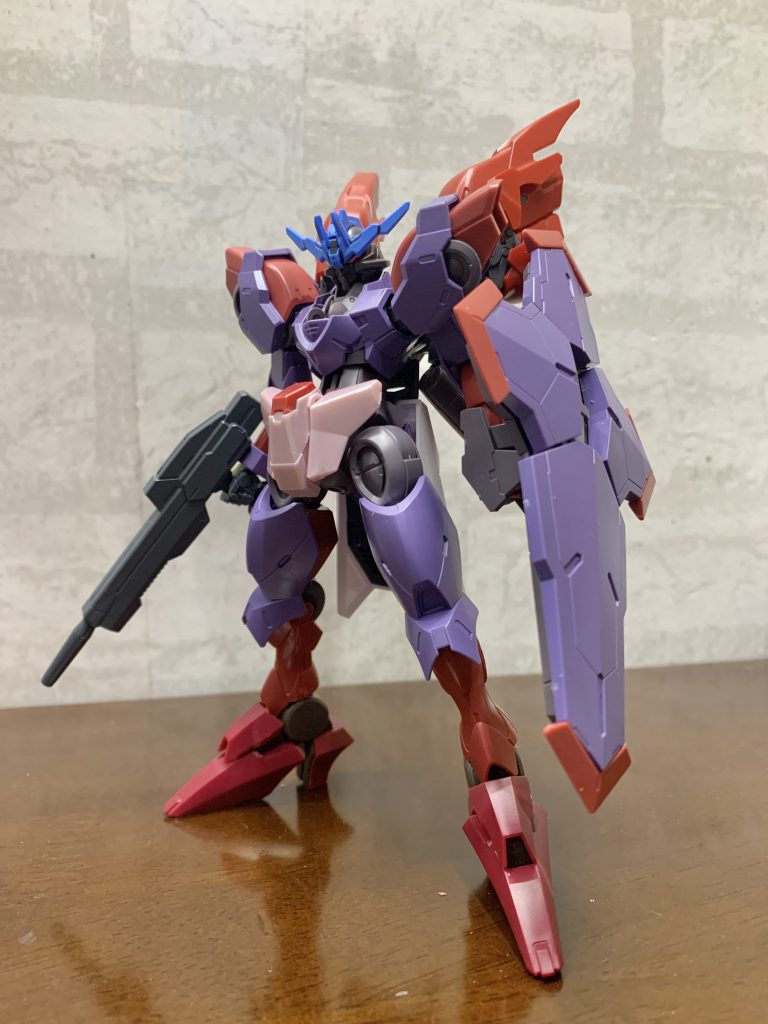 足をスローネドライに変更。ポリキャップの部分にベギルペンデのボールジョイントが上手く収まったので簡単でした。最後までご覧いただきありがとうございました。