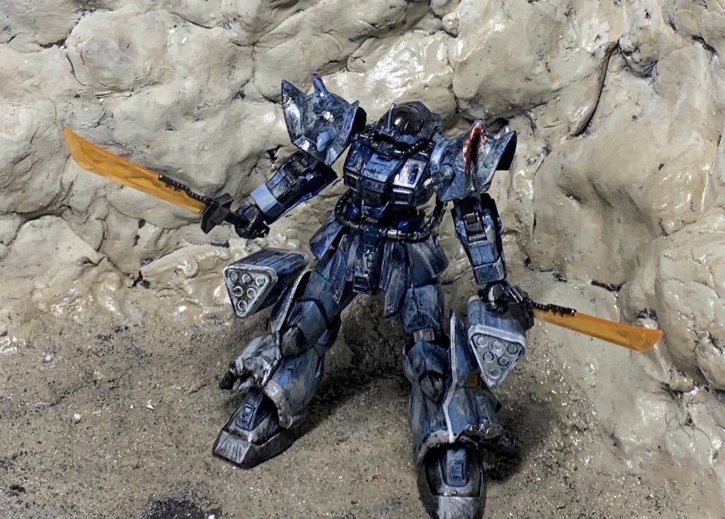 という厨二丸出しの解説文書きながら、妹からの誕プレを完成させました。当初はラサ基地でノリスが搭乗したイフリートという設定でしたが、辻褄合わなすぎたので戦後、EXAMもどきという設定にしました