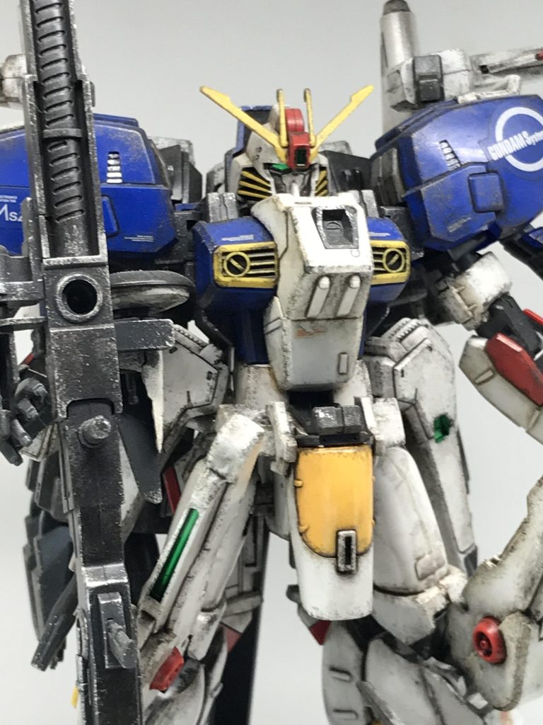 でも機体は凄くカッコいいので、MG欲しいと思った時期もありましたが…店頭で値段と箱のデカさにびびって手をつけませんでした😨（笑）