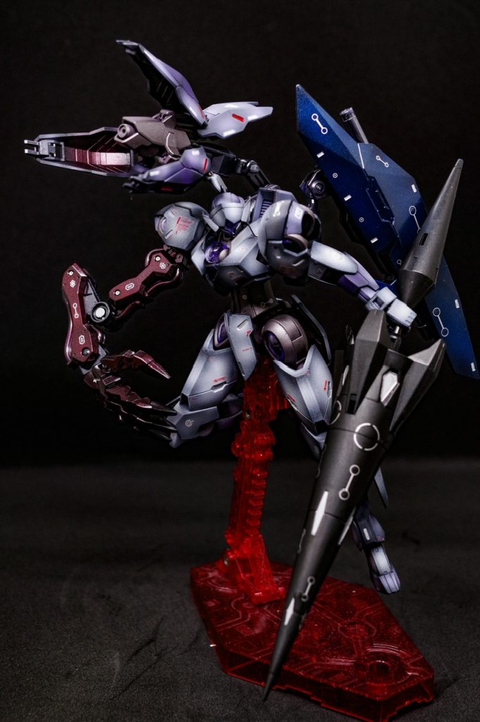 各部可動します！ビームブレイザーもかなりグリグリ動かせるようにジョイントを自作しました！