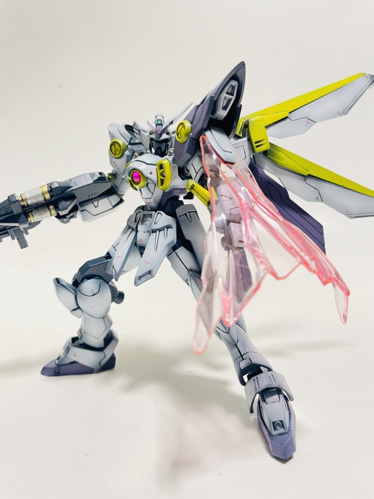 ガンダムフェニーチェ–2枚目/制作者：マリポン