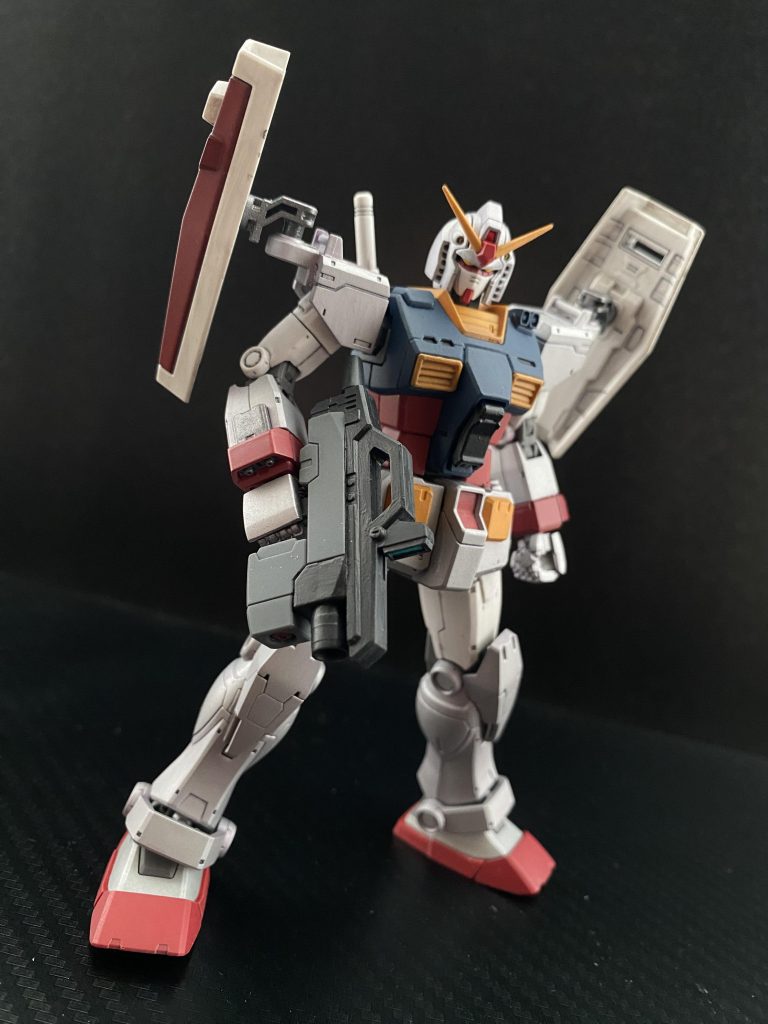 クローバー(シロツメクサ)マメ科･シャジクソウ属(トリフォリウム属)英名　Clover和名　白詰草　詰草学名　Trifolium repens原産地　ヨーロッパ　開花期　4月〜7月花言葉　think of me(私を思って)                       be mine(私のものになって) promise(約束) good luck(幸運) revenge(復讐)