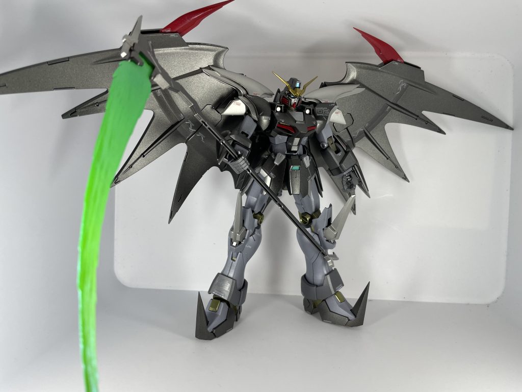 とにかくアクティブクロークがデカい！場所をすごく取りますね。でもカッコいい！