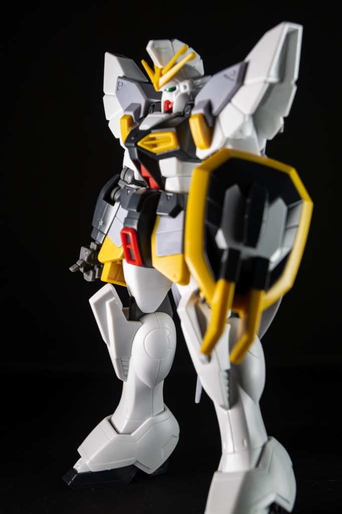 サイド:肩が羽ぽくてかっこいい(ピンぼけ失礼)