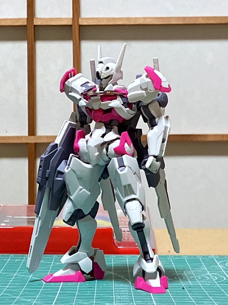 ガンダムルブリス–2枚目/制作者：ロッキン坊主