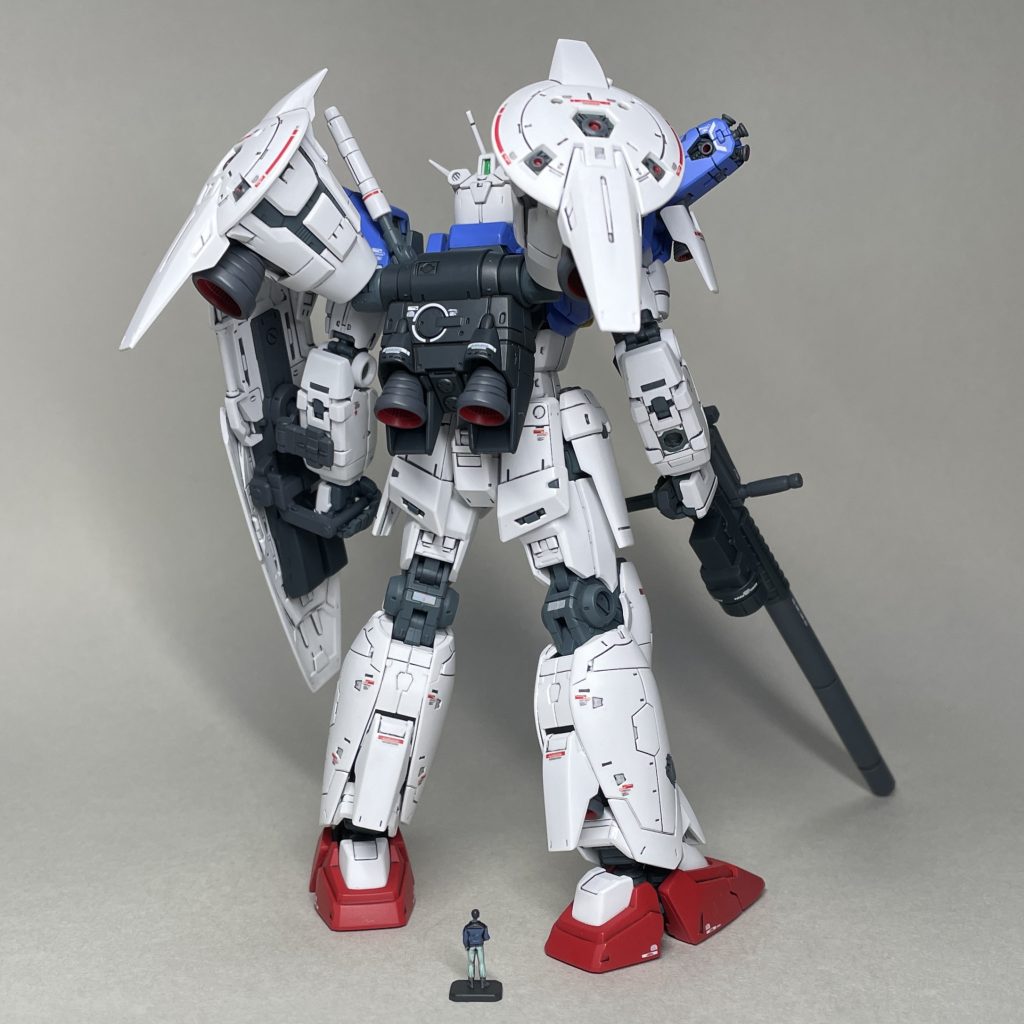 ロングビームライフル装備(バーニア展開)うしろ