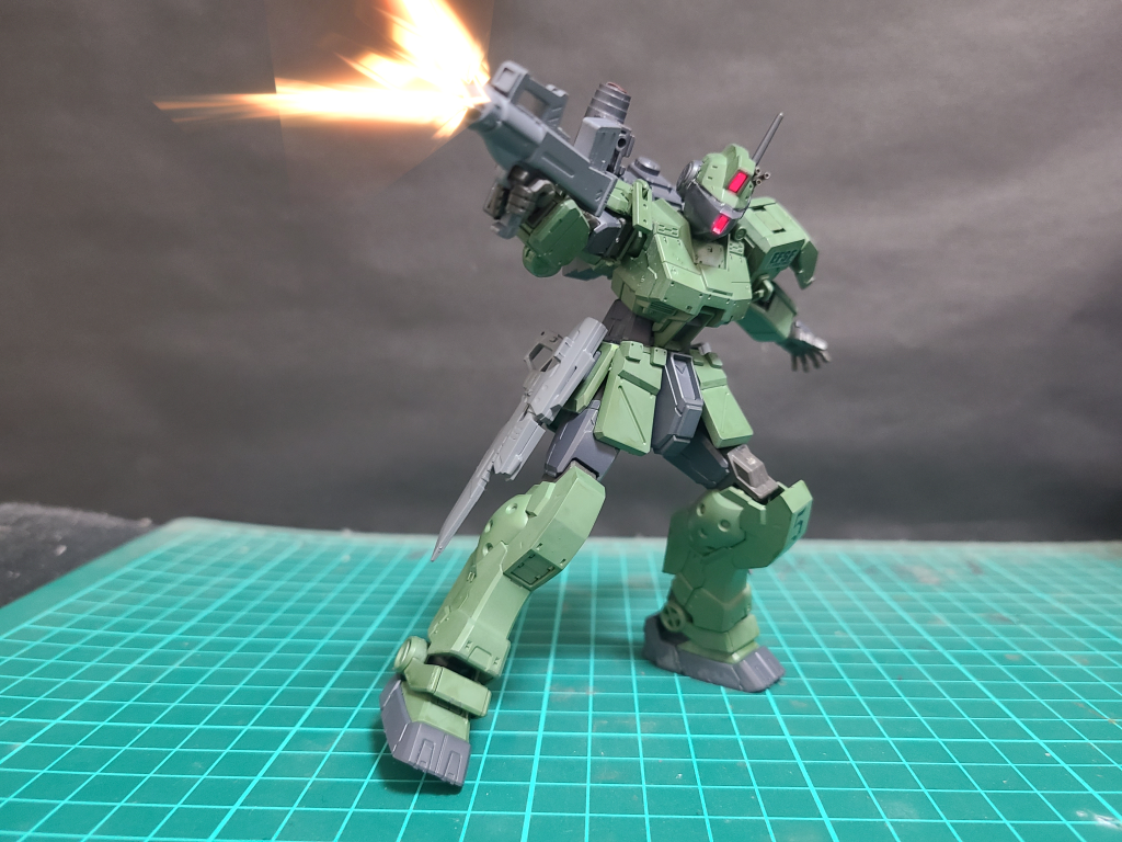 ブルパップマシンガン装備