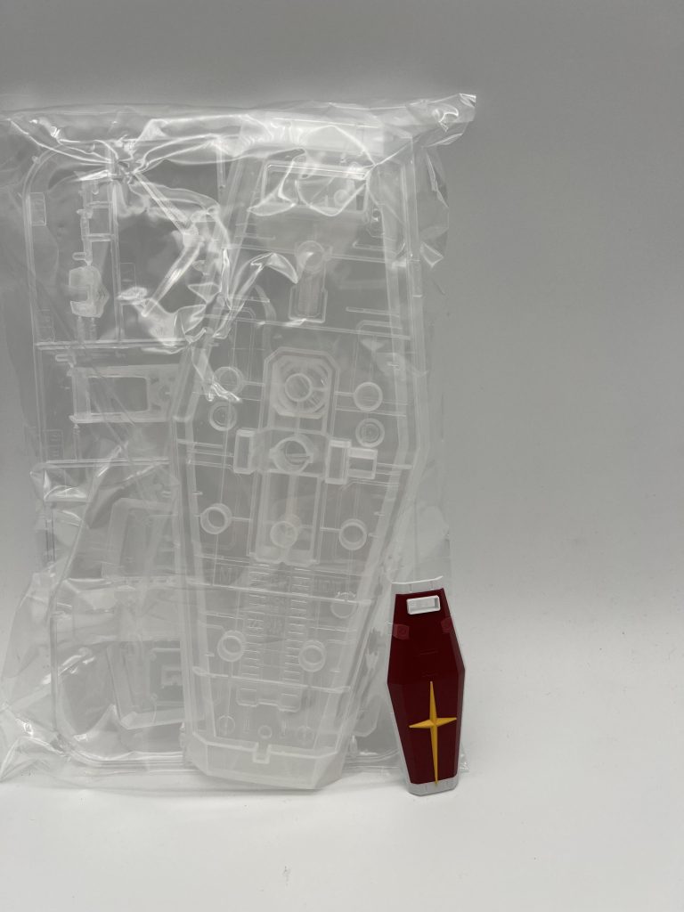 シールドもこのサイズ感。