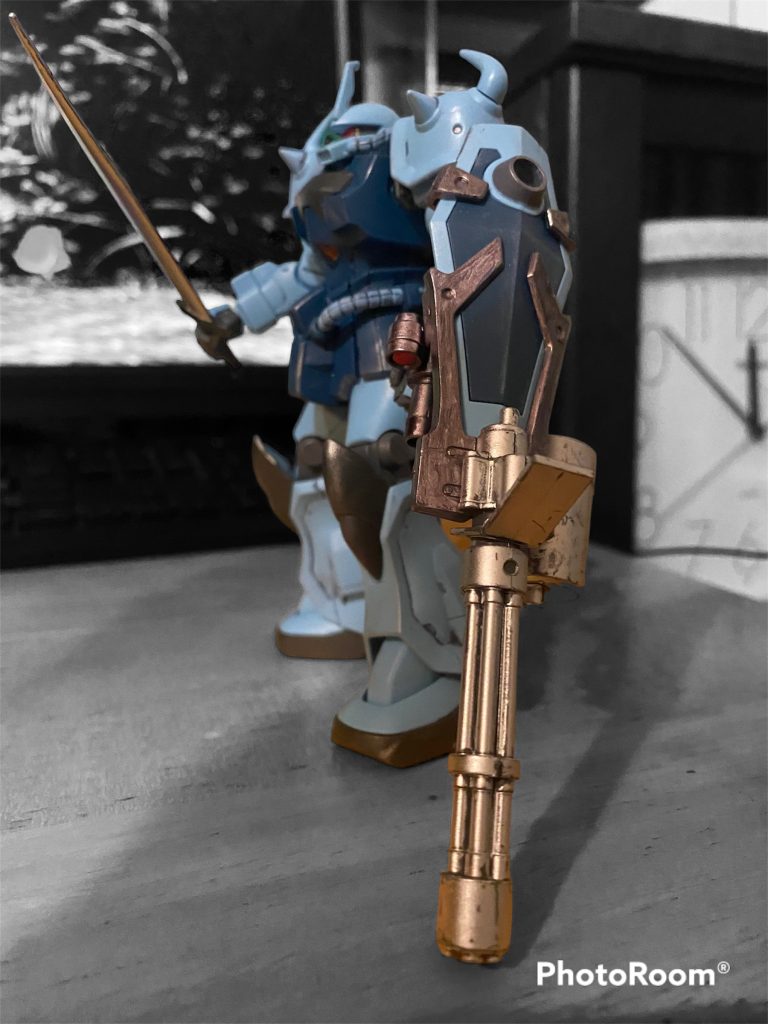 ガトリング砲とシールドにとても存在感があります。