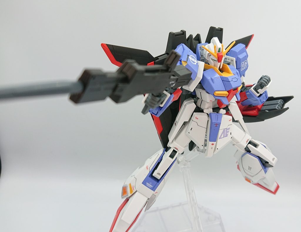 塗料は全てフェイバリットカラーであるNAZCAカラーを瓶生のまま使用しています。上記にあるように白部分は成型色のままですが、一部情報量を増やすためにグレーで部分塗装を行っています。