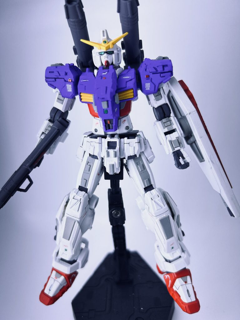 作る前にテーマを決めてはいるのですが，ちんたら作っている為，途中で計画を変更しまくった結果今回の作品が完成しました。アクセントで加えたグレーは，もう少しホワイト寄りでいいかなと思いましたが，情報量の追加工作に関しては，とりあえず満足行く感じにはなったのでホッとしてます。次回は工作だけでなく，写真も何とか上手く撮りたいと思います。スマホだと難しいなぁ…