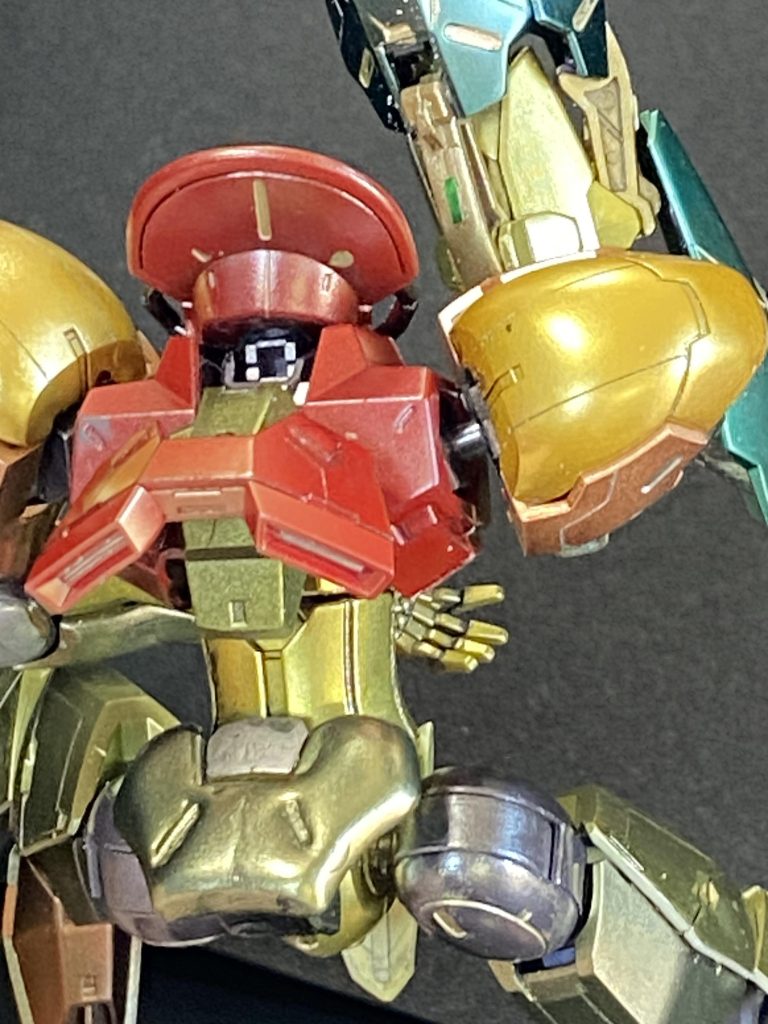 サムスといえば、お尻です。子供の時ディスクシステムの説明書の、裏に後ろ姿が描いてあったのですが、妙に色っぽい(多感な小学生時代)シリだなぁと思ったものです。エンディングで〇〇になって驚愕したのもいい思い出です。次はアクションショットの数々を、自分が楽しんで撮影しましたので、ご覧くださいwww