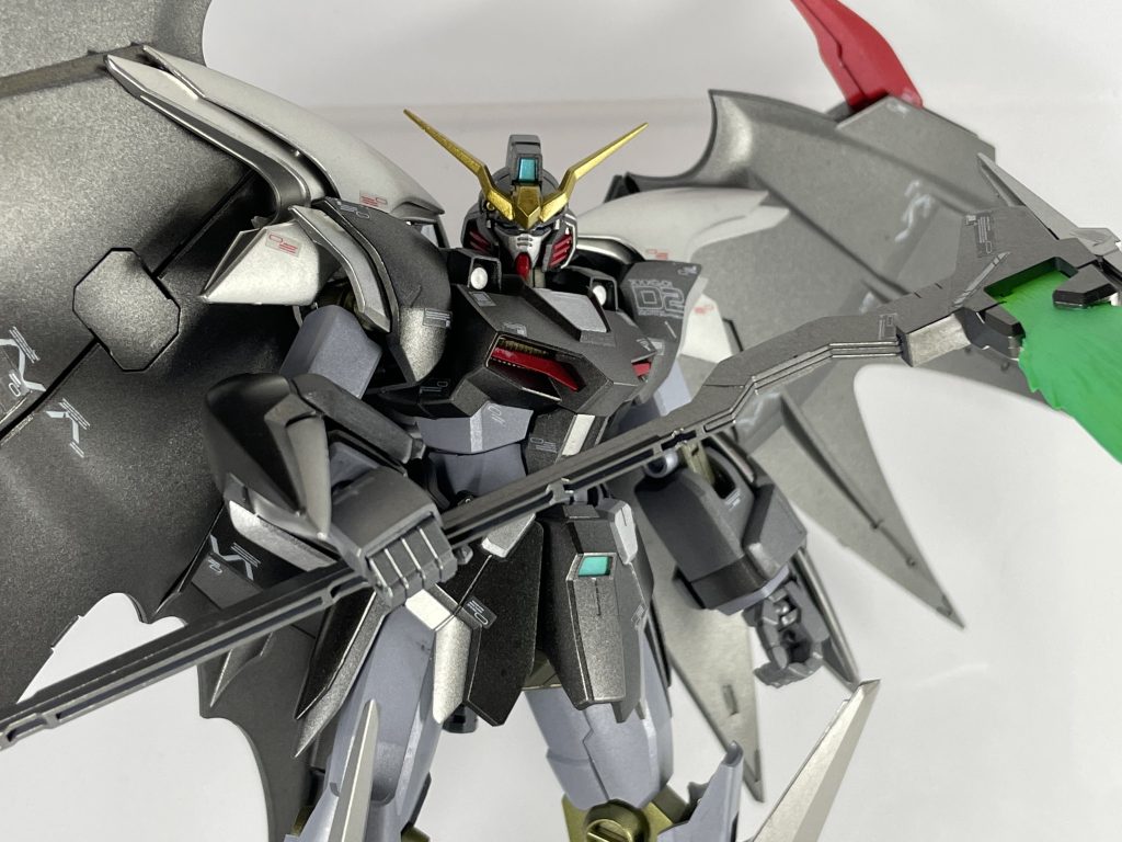 塗装はメタリック系を吹きました