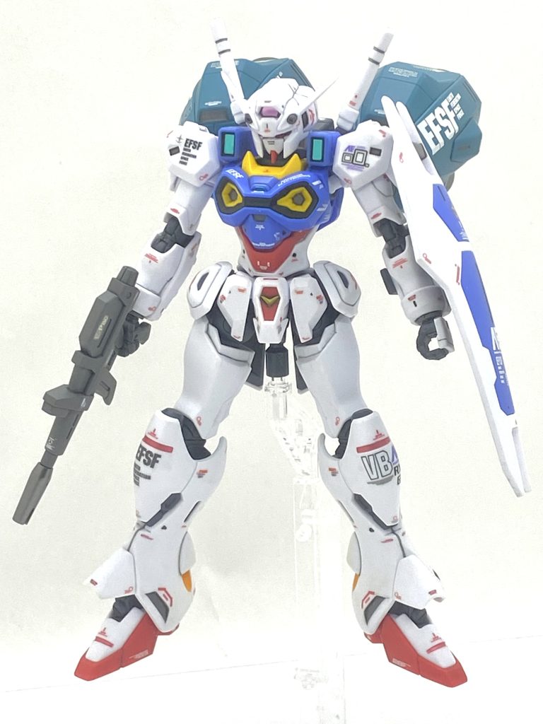 追加ブースター・ポッドを装備しますとGP01フルバーニアンにシルエットが似てきます。