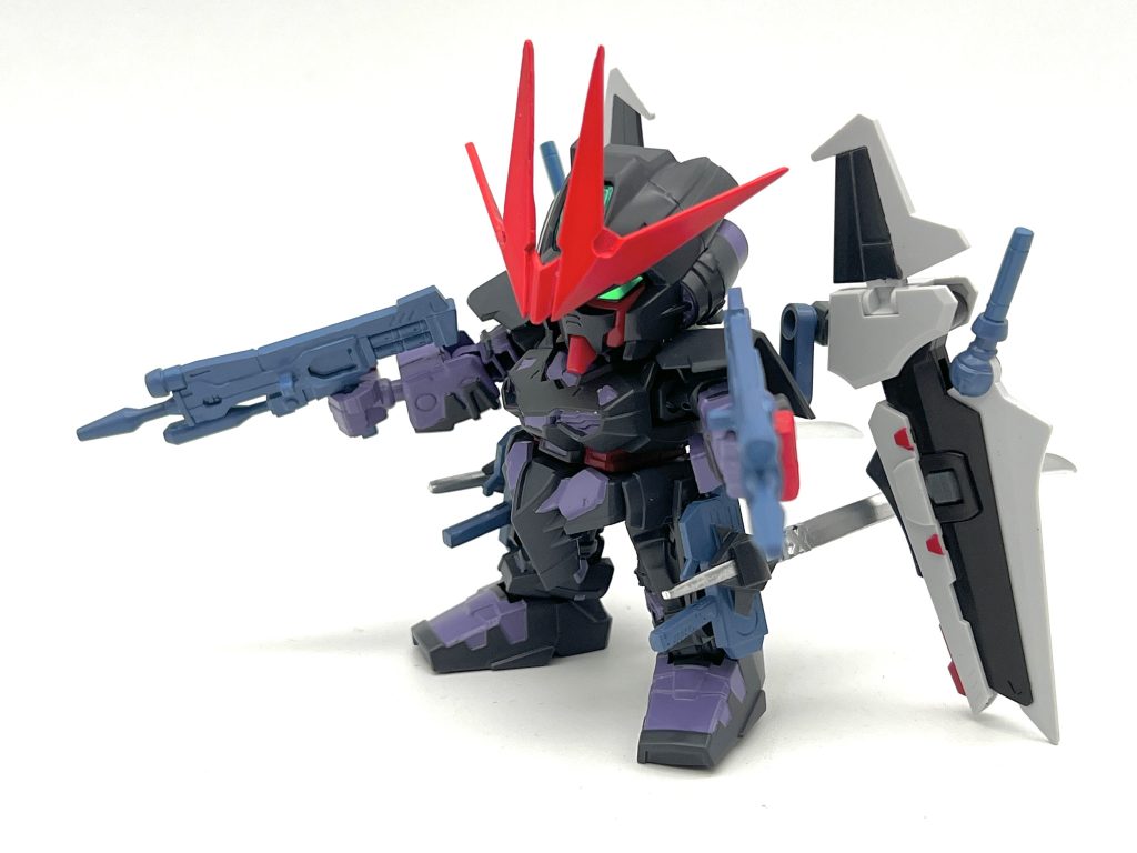 ほとんどリペイントです。バックパックとフライトユニットはBBのストライクノワールから頂戴しました。