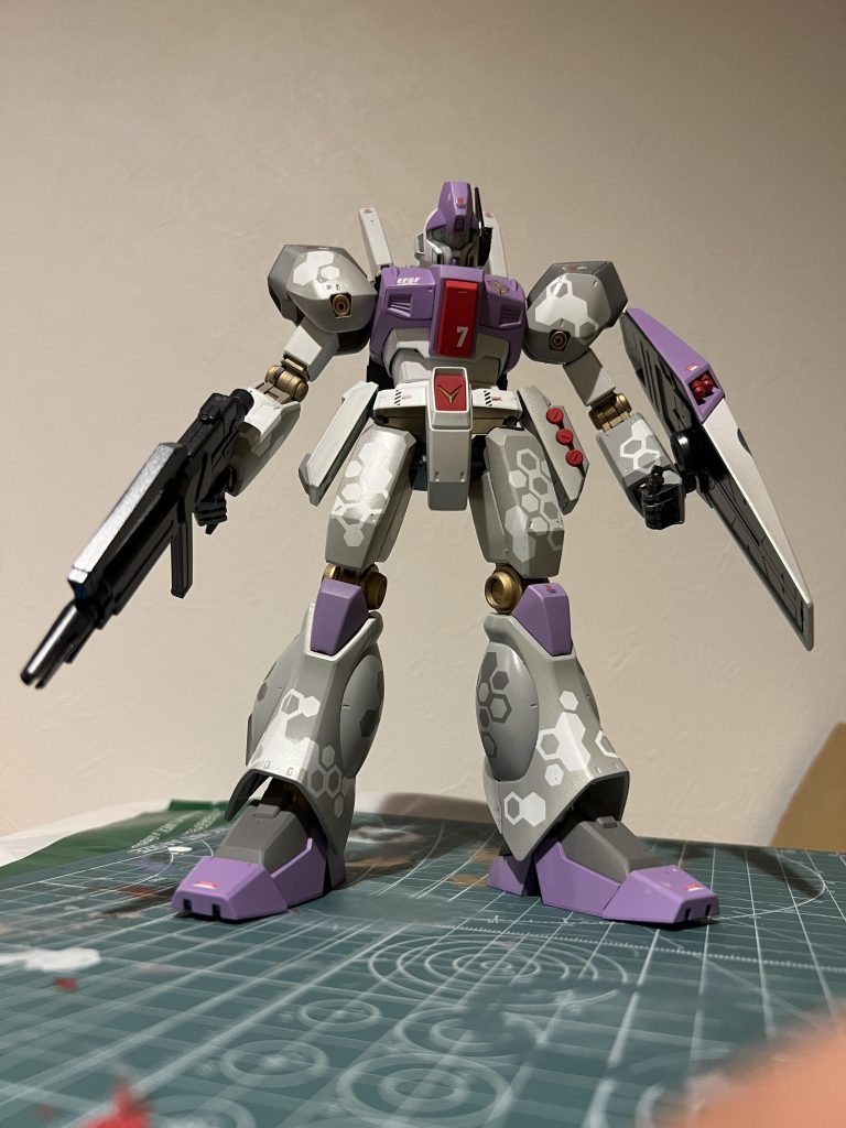 ヘックス迷彩はワンポイントとしてほんの少しでいいかと…