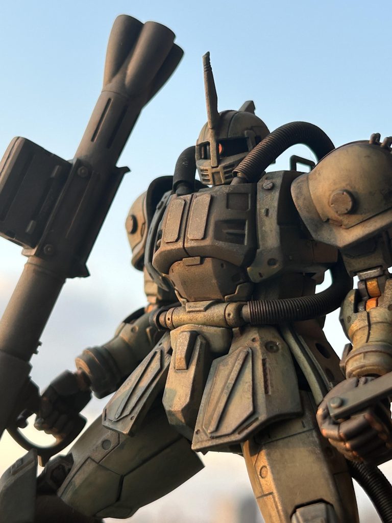 今回久しぶりに屋外で撮影しました。夕陽を浴びてカッコよく撮れました。