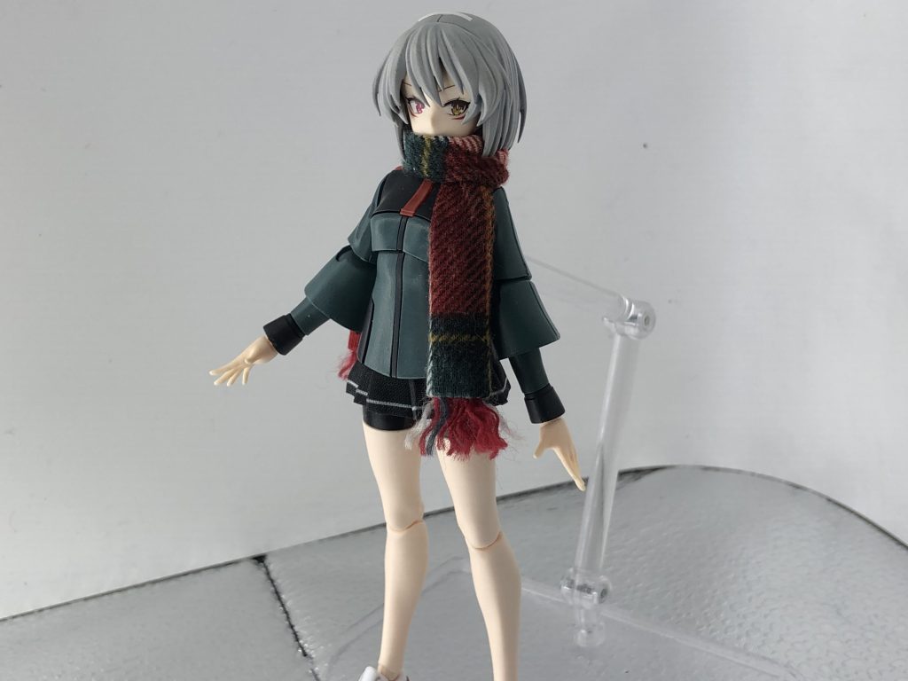 口元をマフラーで隠したver。