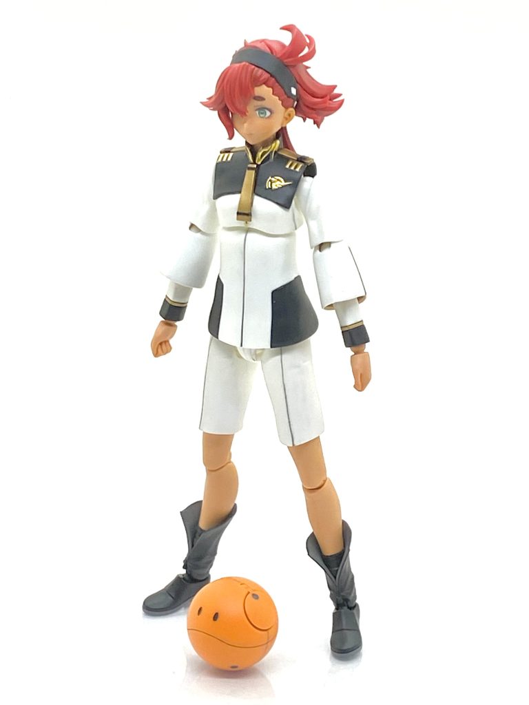 タヌキ…と思いきやスラっとしたモデル体型でひた(о´∀`о)