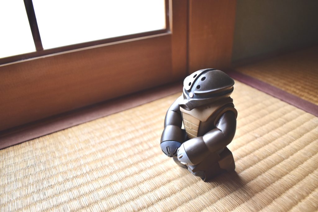 無事完成して安堵のアッガイ 以上で正座するアッガイのご紹介を終わります。最後までご覧いただきありがとうございました🍵