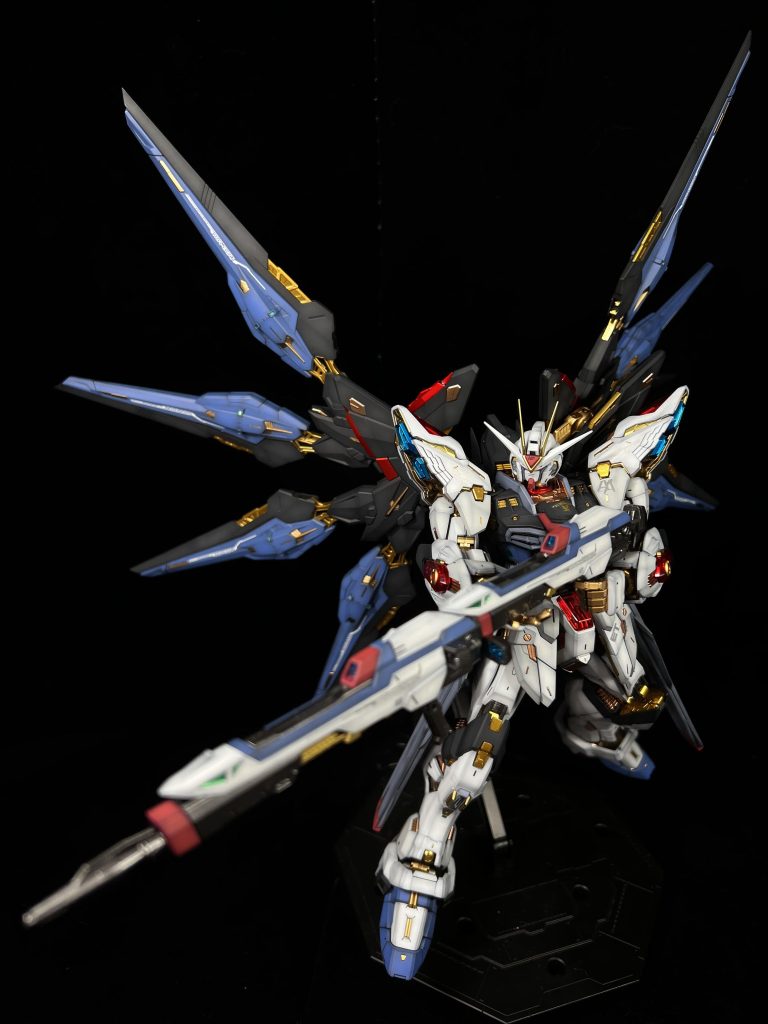 MGEXストライクフリーダムガンダム–5枚目/制作者：かど