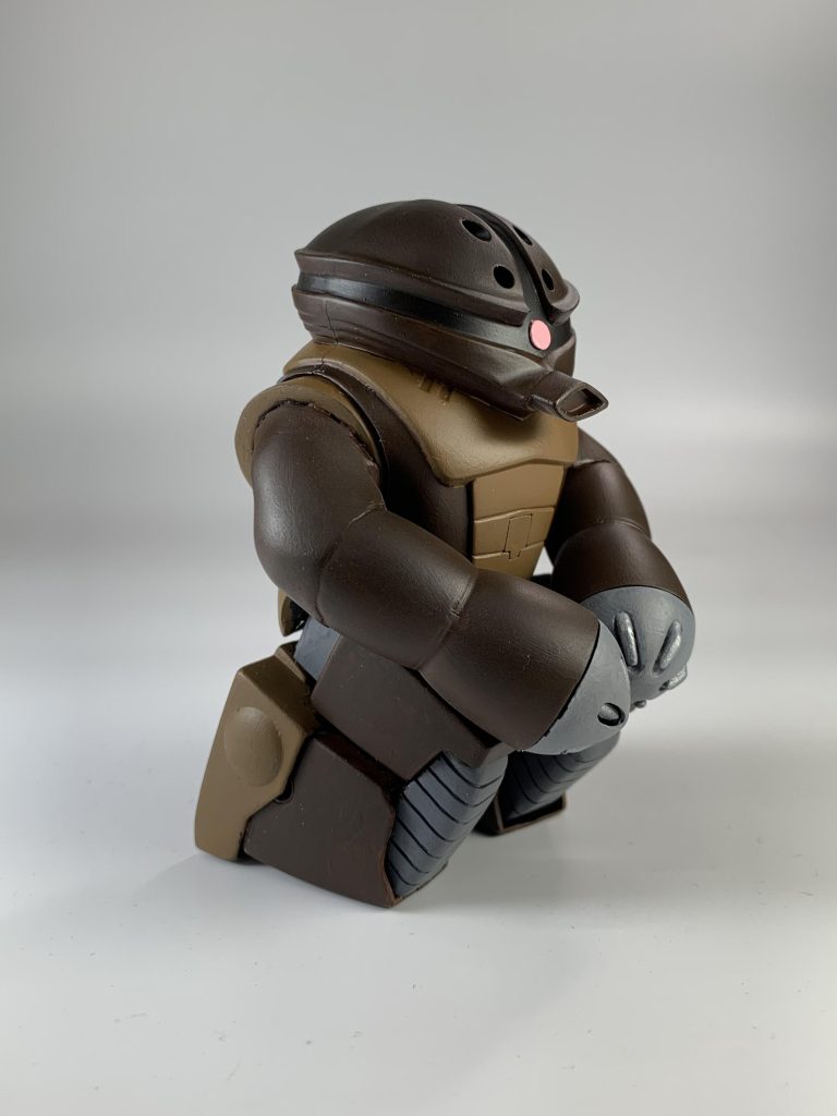 正座するアッガイ