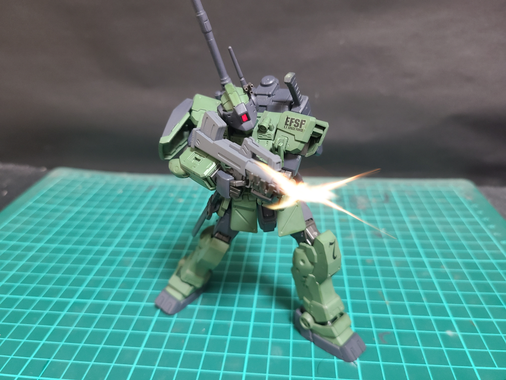 ハウンドω「へっ数だけは多いな!」