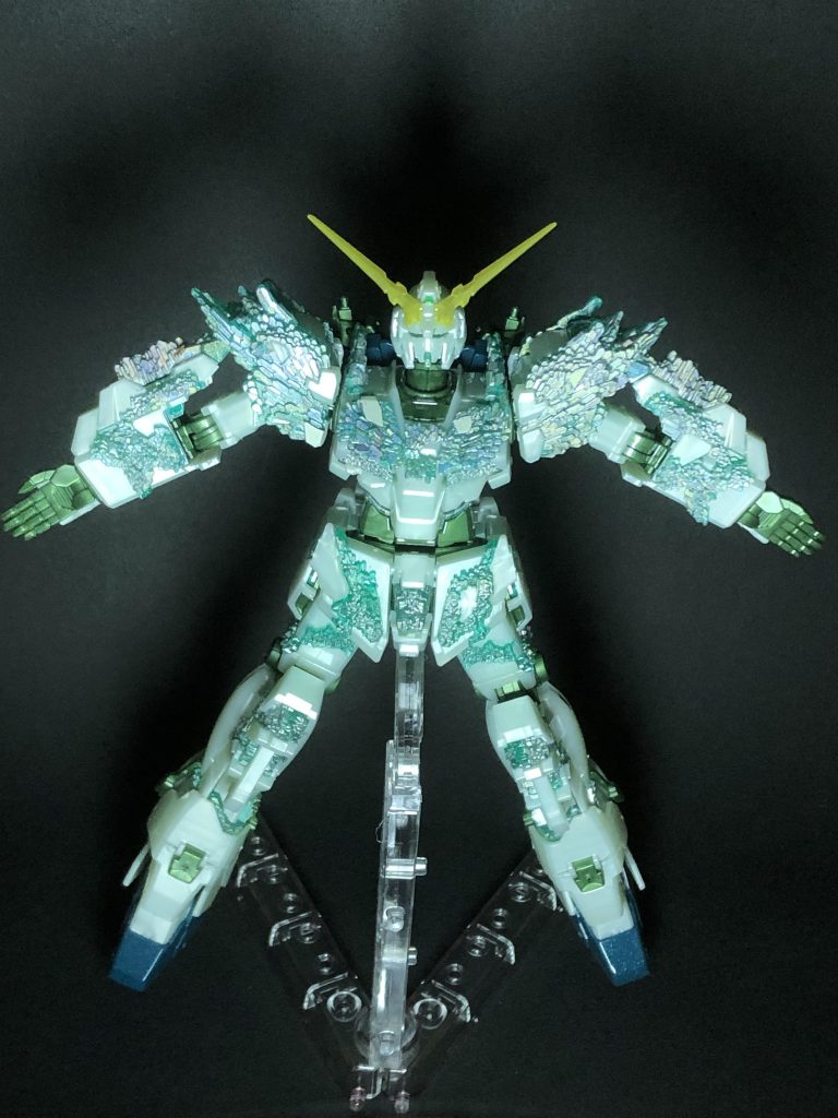 ユニコーンガンダム(光の結晶体)–4枚目/制作者：テイさん