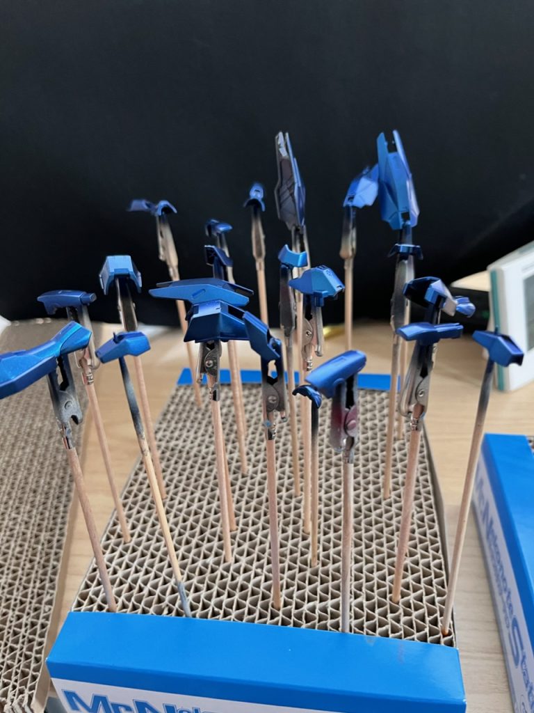 サーフェイサーevoブラックからのサファイアブルー