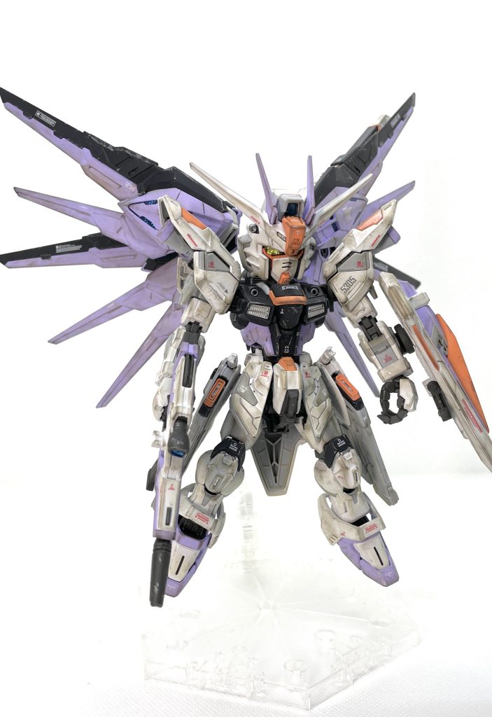 MGSDフリーダムガンダム　完成品　塗装　フリーダムガンダム