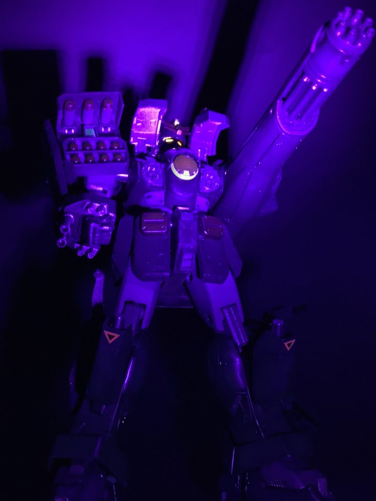 ブラックライト照射🔦😈