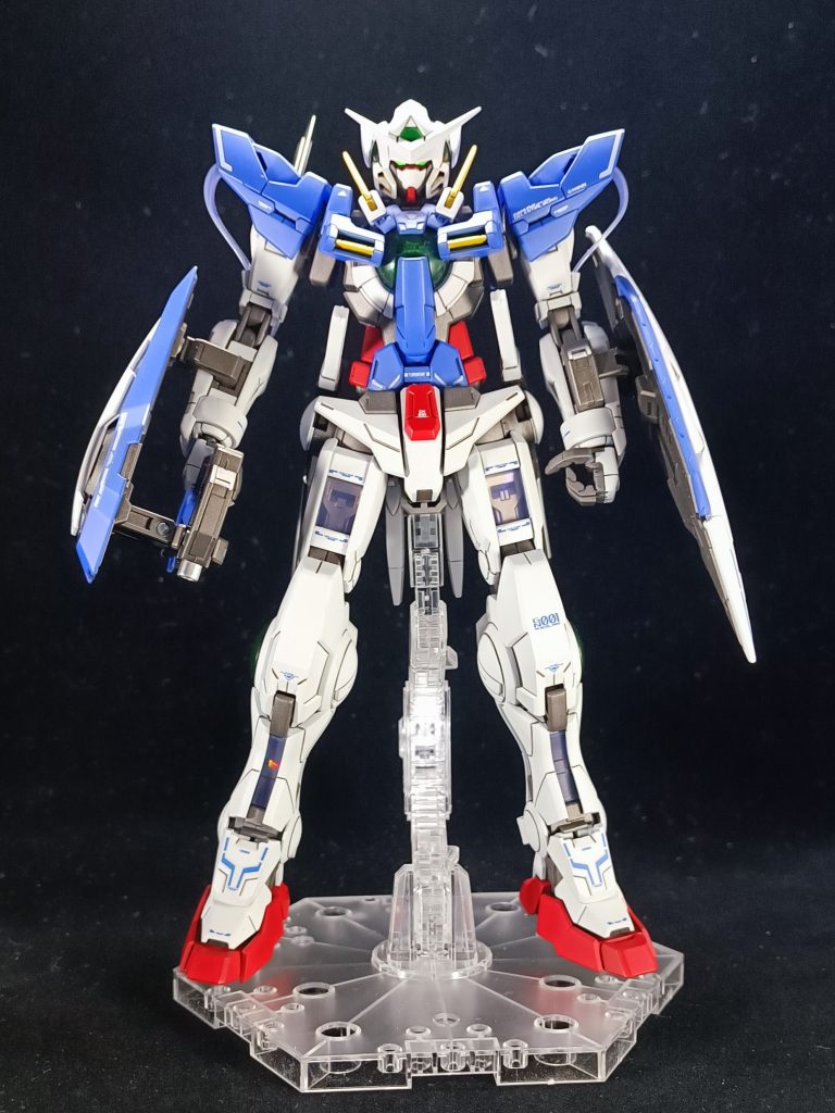 ガンダムエクシア–2枚目/制作者：@kneeso96